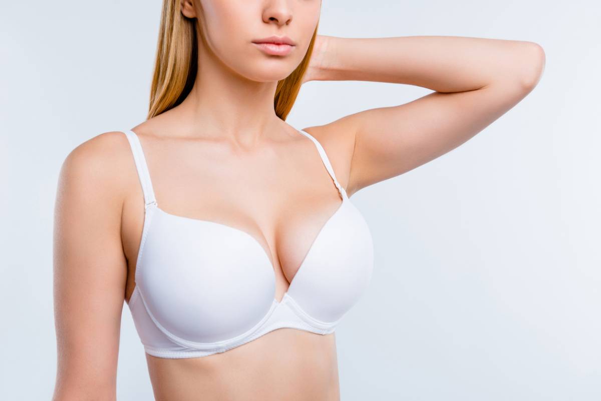 Having problems with Saggy Boobs? Here's How The Right Bra Lifts